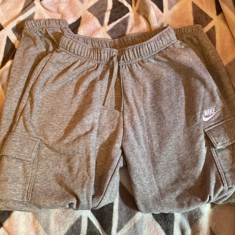 Grey Nike Sweatpants / Joggers